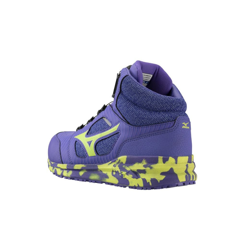 000000002329-06.jpg?size=l&w=